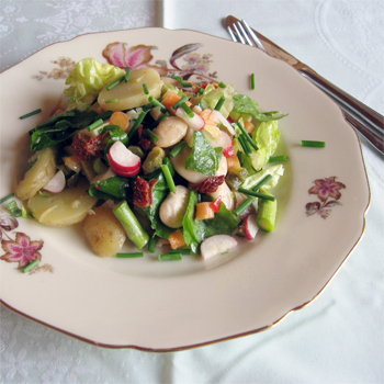 Kartoffelsalat med sommergrønt